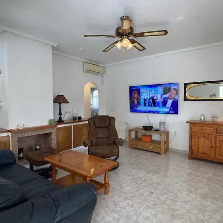 Magnifica Con Piscina Privada