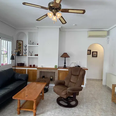 Magnifica Con Piscina Privada