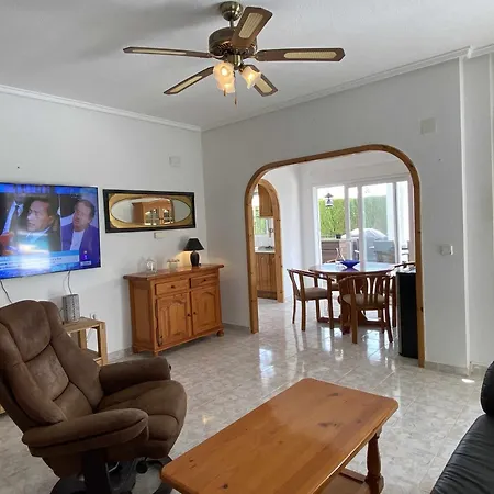 Magnifica Con Piscina Privada *